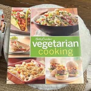 Betty Crocker vegetarian cookbook